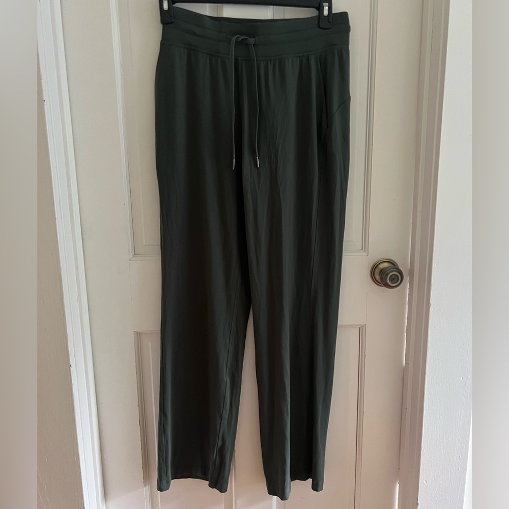 Lululemon Ready to Rulu Straight-Leg High-Rise Pant
